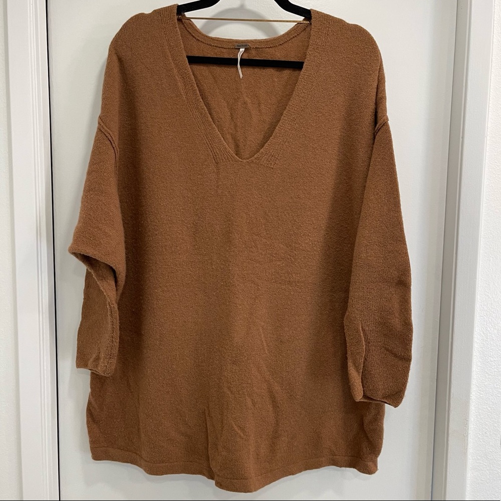 Free People acorn sweater. Medium